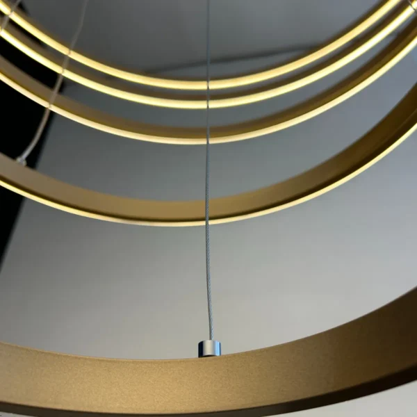 Lustre Pendente Moderno LP-405D 5 Anéis Cor Dourado Luz Branca Calido 4000 K